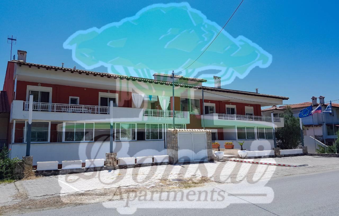Bonsai Apartments Mola Kalyva Esterno foto